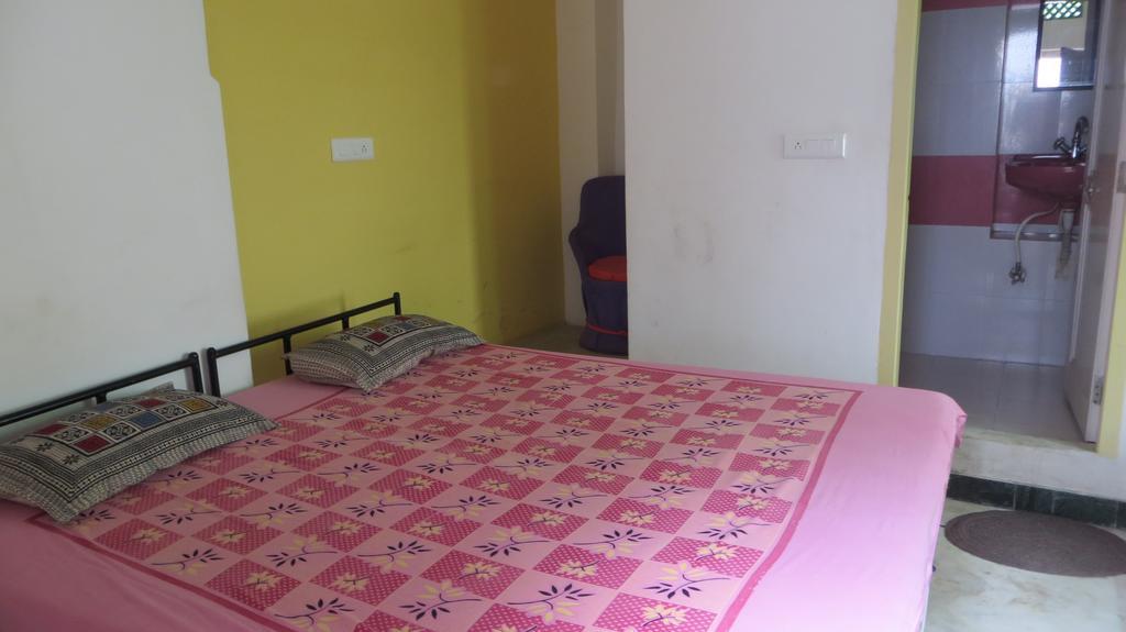 Udai Haveli Guest House गेस्ट हाउस 2*
